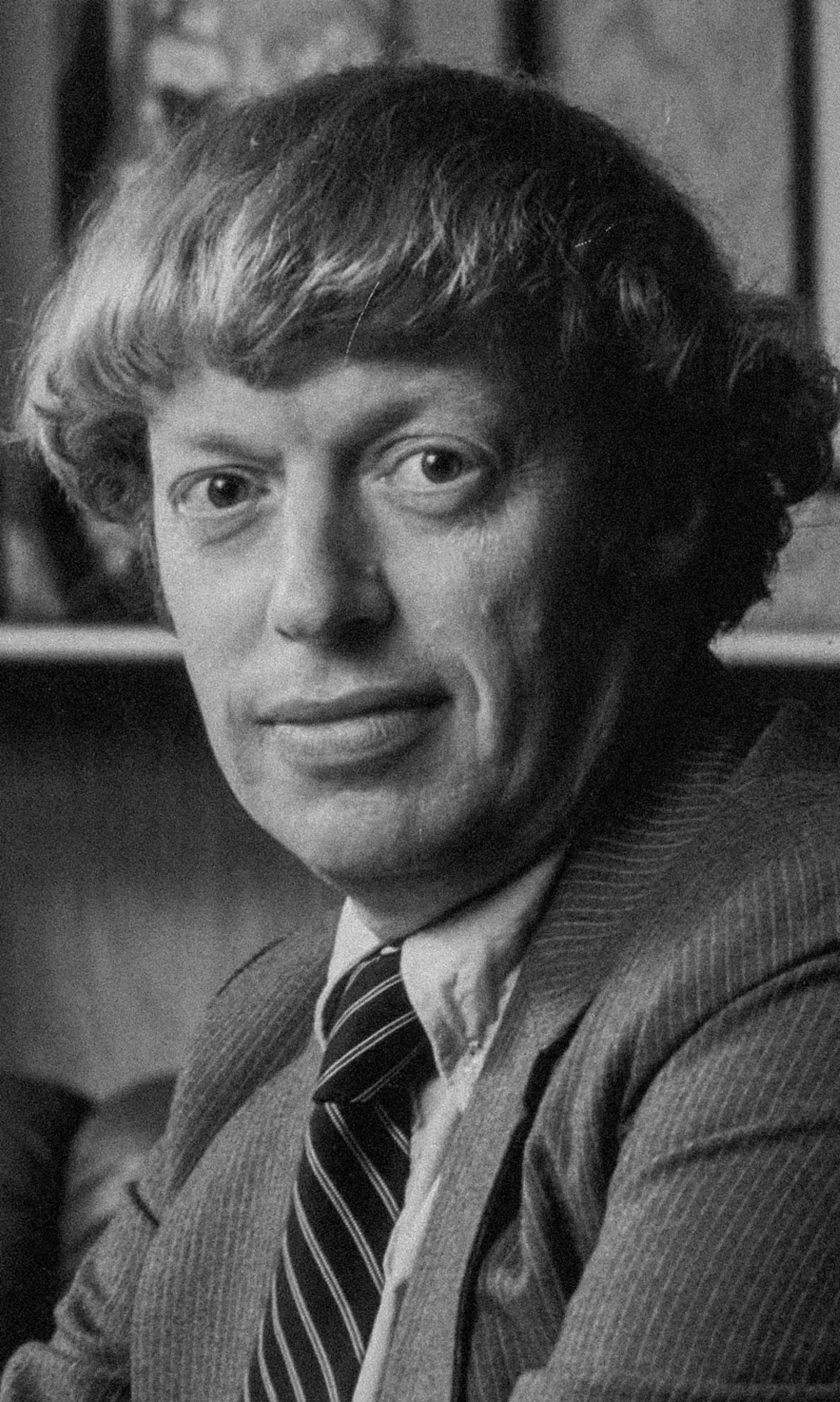 Phil Knight early life